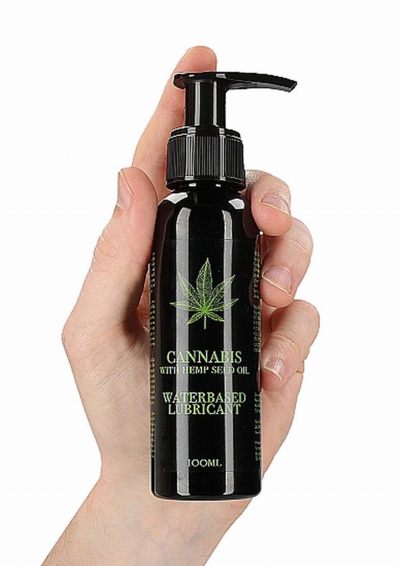 Cannabis With Hemp Seed Oil - Massage Oil - 100 ml