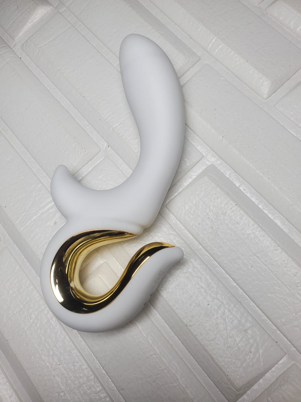 Lulu C Shaped Vibrator
