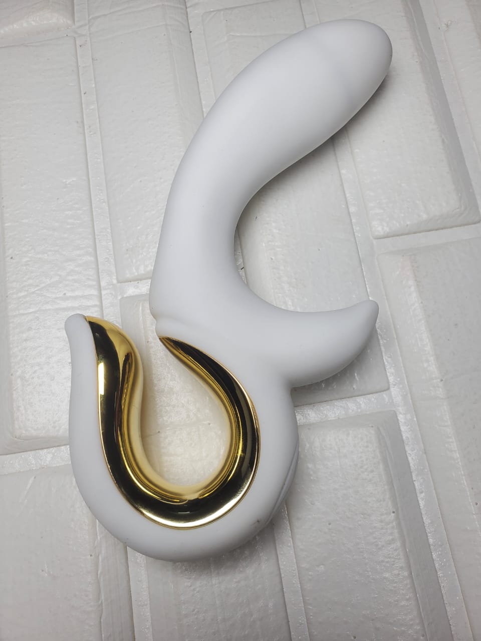 Lulu C Shaped Vibrator